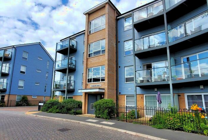 2 Bedroom Apartment To Rent In Chertsey, Surrey, KT16