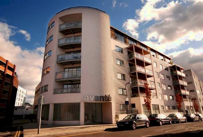 2 Bedroom House To Rent In Avante Court, The Bittoms, Kingston Upon Thames, Surrey, Uk, KT1