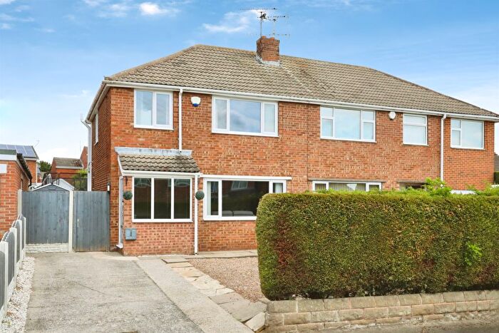 3 Bedroom Semi-Detached House For Sale In Elm Tree Close, North Anston, Sheffield, S25