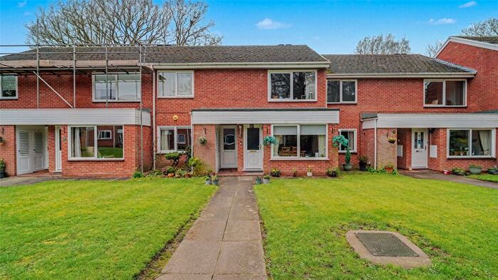 2 Bedroom Maisonette To Rent In Grangewood Court, Woodshires Road, Olton, West Midlands, B92