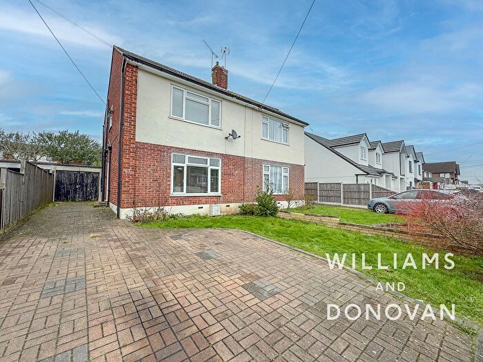 3 Bedroom Semi-Detached House To Rent In Orchard Avenue, Hockley, SS5