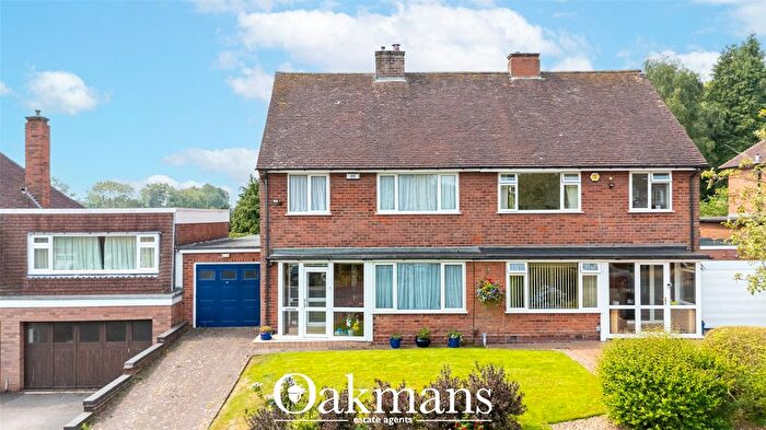 3 Bedroom Semi-Detached House For Sale In Bryony Road, Birmingham, West Midlands, B29