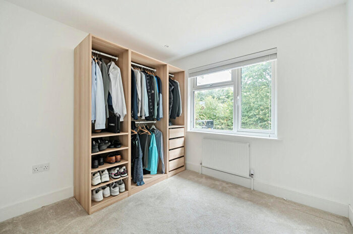 3 Bedroom Bungalow For Sale In Hursley Road, Chandler's Ford, Eastleigh, Hampshire, SO53