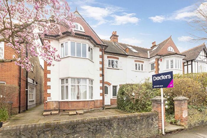 1 Bedroom Flat To Rent In Lingfield Avenue, Kingston Upon Thames, KT1