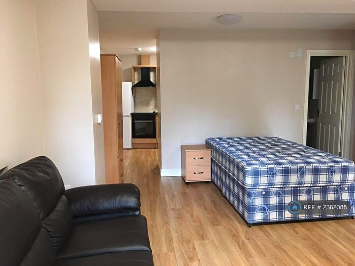 Studio To Rent In Dover Place, Bristol, BS8
