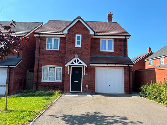 4 Bedroom Property To Rent In Farnes Close, Lighthorne Heath, Leamington Spa, CV33