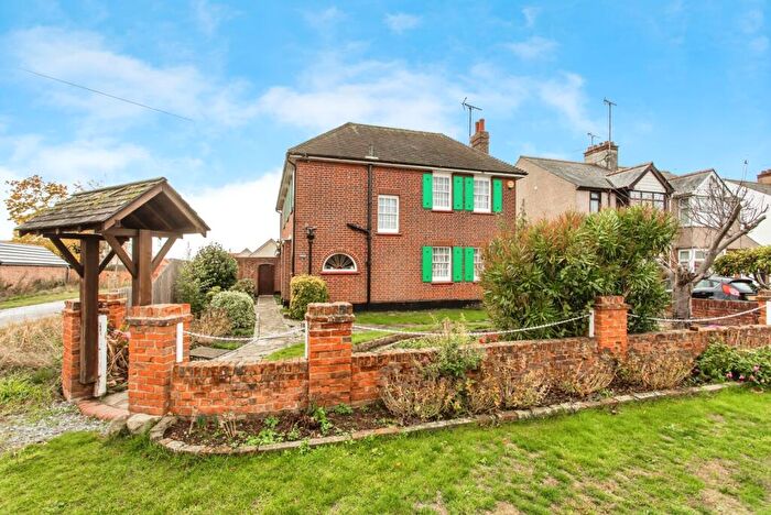 4 Bedroom Detached House For Sale In High Street, Great Wakering, Southend-on-Sea, Essex, SS3