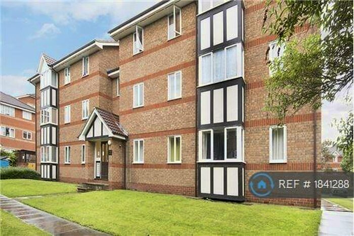 2 Bedroom Flat To Rent In Neptune Walk, London, DA8