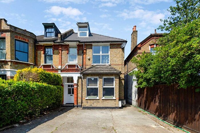 1 Bedroom Flat To Rent In Underhill Road, East Dulwich, SE22