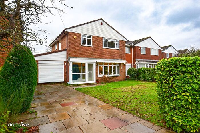 4 Bedroom Detached House For Sale In Wadebridge Avenue, Manchester, M23