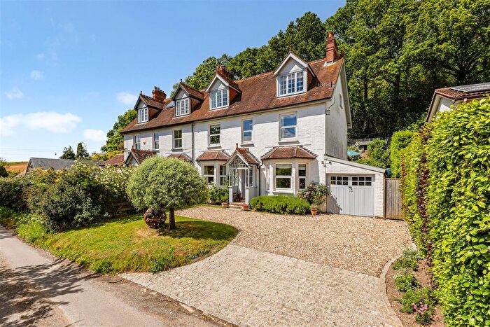 5 Bedroom Semi-detached House For Sale In Fyning Lane, Rogate, Petersfield, GU31