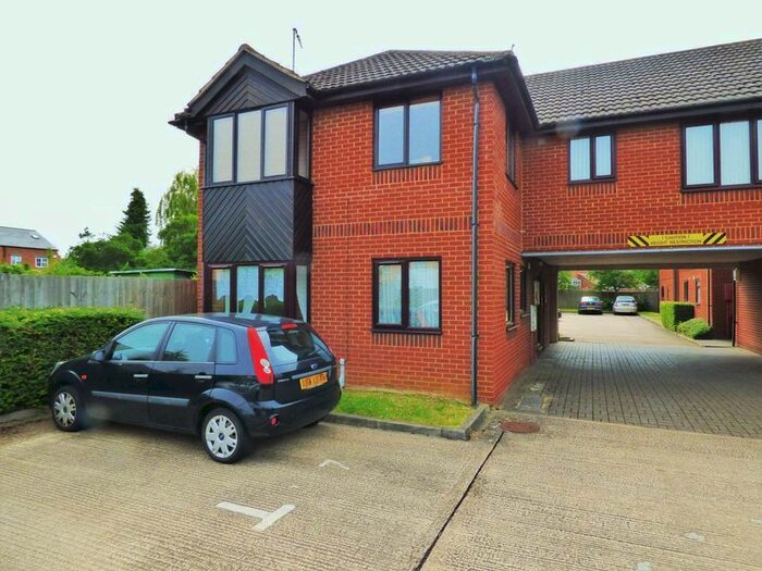 1 Bedroom Maisonette To Rent In Abbey Street, Northampton, NN5