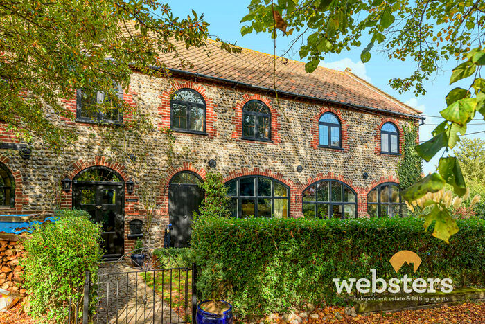 5 Bedroom Barn Conversion For Sale In Church Street, Northrepps, NR27