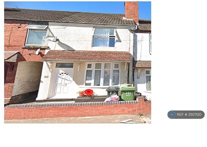 3 Bedroom Terraced House To Rent In Kings Road, Dudley, DY3