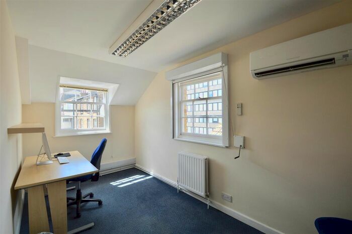 Property To Rent In Lord Street, Gravesend, DA12