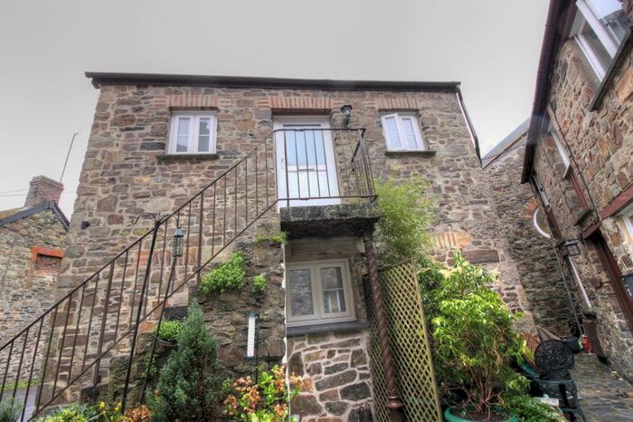 1 Bedroom Terraced House To Rent In Stepping Stone Gardens, North Street, Okehampton EX20
