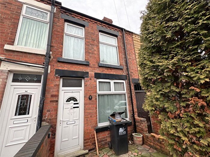 3 Bedroom Terraced House For Sale In Peel Street, Langley Mill, Nottinghamshire, NG16