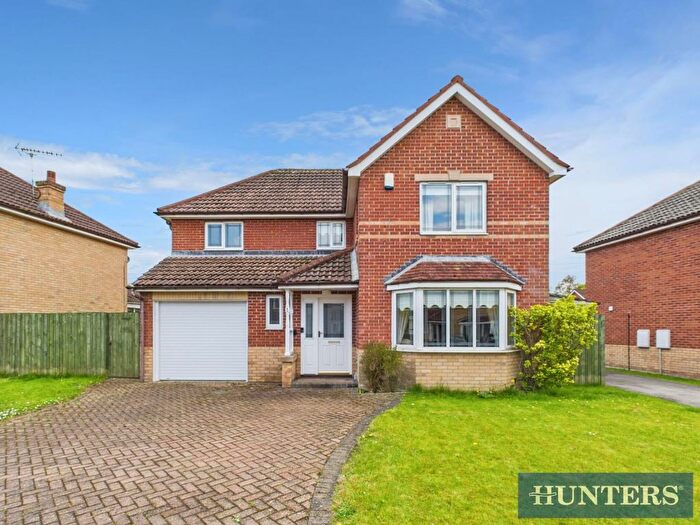 4 Bedroom Detached House To Rent In Georgian Way, Bridlington, YO15