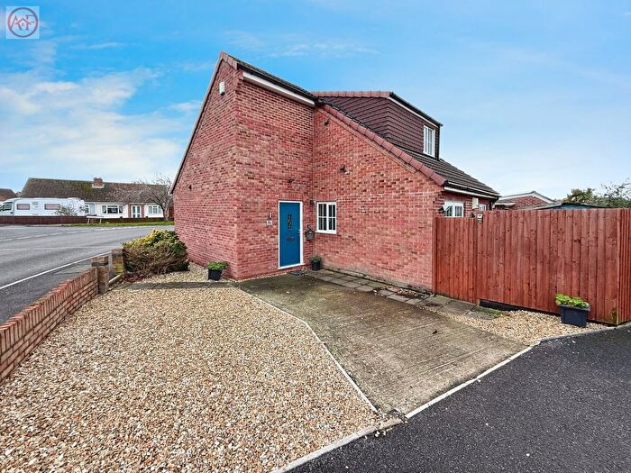3 Bedroom Bungalow For Sale In Rosewood Avenue, Burnham-On-Sea, TA8
