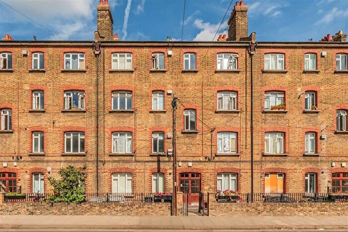 1 Bedroom Flat For Sale In Yeldham Road, Bishops Park, W6