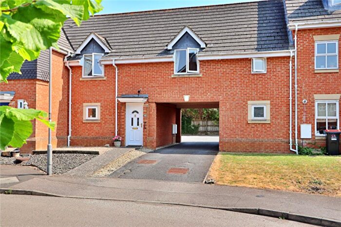1 Bedroom Terraced House For Sale In Oriel Close, Wolverton, MK12