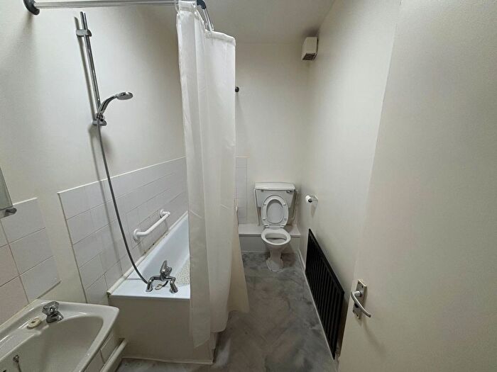 1 Bedroom Studio To Rent In Red Lane, Coventry, CV6