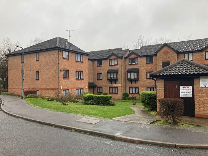 1 Bedroom Flat To Rent In Wingrove Drive, Purfleet-On-Thames, RM19