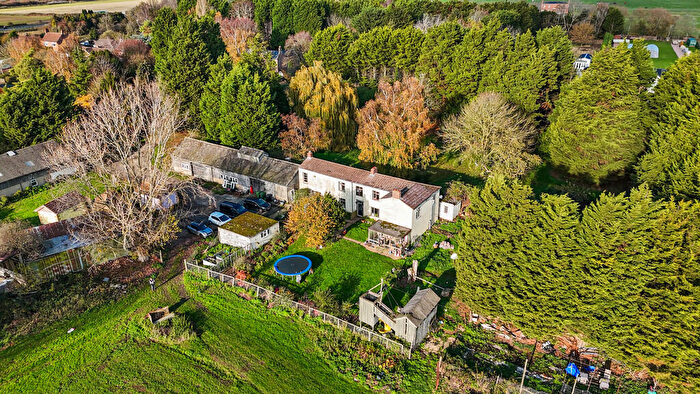 4 Bedroom Detached House For Sale In Broadend Road, Wisbech, PE14