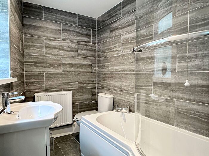 2 Bedroom Terraced House To Rent In Pontyglasdwr Street, Swansea, SA1