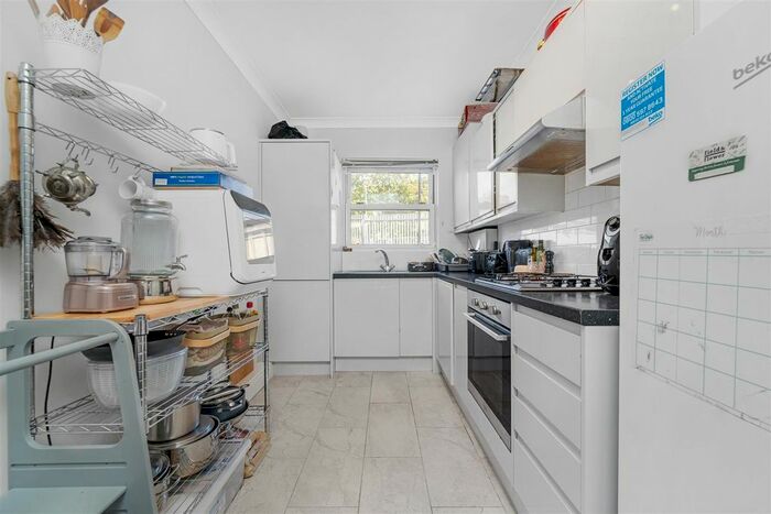 1 Bedroom Flat To Rent In Cotswold Street, West Norwood, SE27