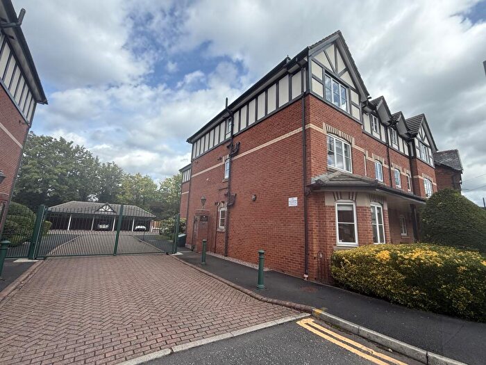 2 Bedroom Apartment To Rent In Tudor Court, Bramhall, Stockport, SK7