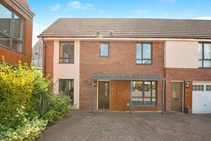 3 Bedroom Semi Detached House For Sale In Bartley Wilson Way, Cardiff, CF11
