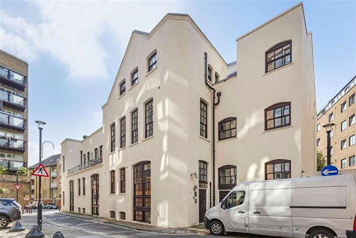 2 Bedroom Flat To Rent In Bermondsey Wall West, London, SE16