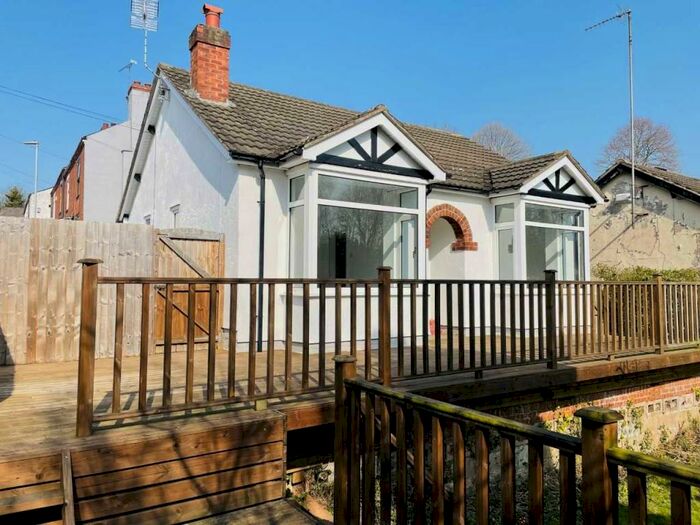 2 Bedroom Bungalow To Rent In Amy Street, Crewe, CW2