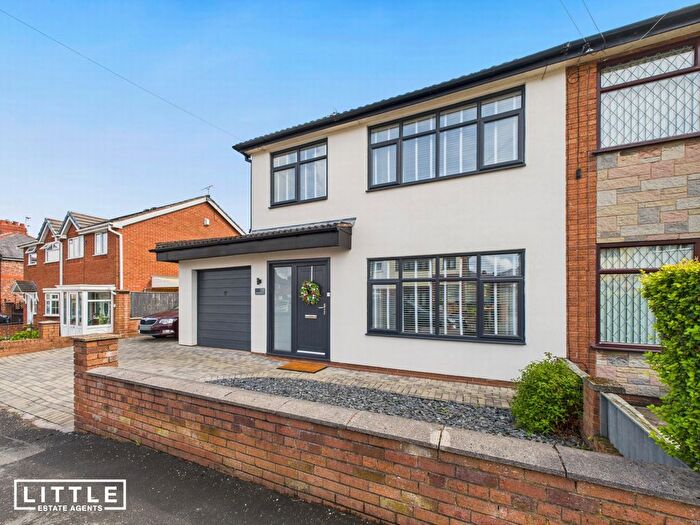 3 Bedroom Semi-Detached House For Sale In Rivington Road, St. Helens, WA10