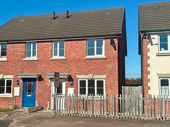 2 Bedroom Property For Sale In White House Drive, Kingstone, Hereford, HR2