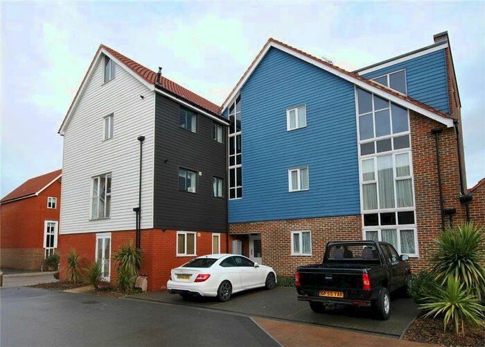 2 Bedroom Flat To Rent In Thomas Neame Avenue, Faversham, ME13