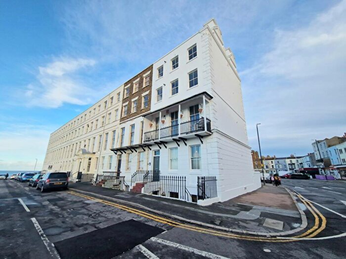 2 Bedroom Flat To Rent In Fort Paragon, Margate, Kent, CT9