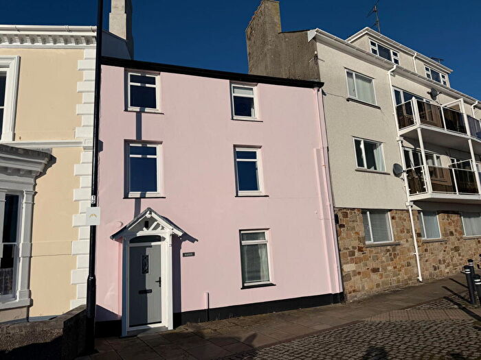 3 Bedroom Terraced House For Sale In West End, Beaumaris, LL58