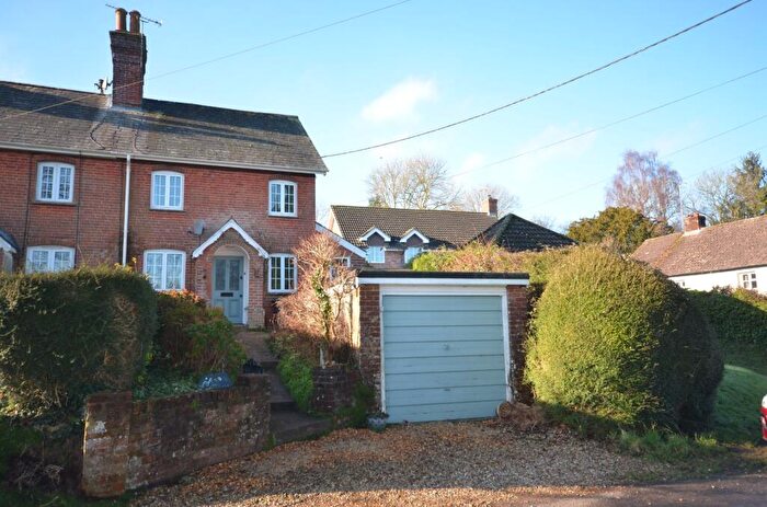 3 Bedroom End Of Terrace House For Sale In Quavey Road, Redlynch, Salisbury, Wiltshire, SP5