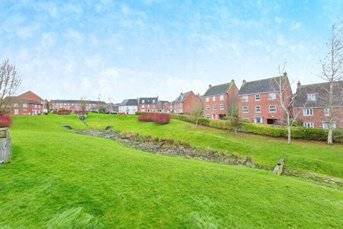 2 Bedroom Flat For Sale In Kepwick Road, Hamilton, Leicester, Leicestershire, LE5