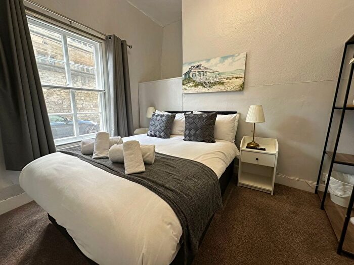 3 Bedroom Terraced House To Rent In Ship Street, Oxford, Oxfordshire, OX1