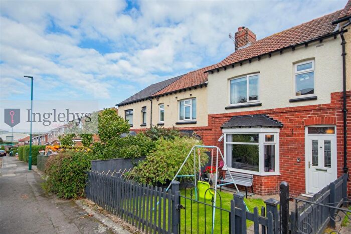 3 Bedroom Terraced House For Sale In Cliffe Avenue, Carlin How, TS13
