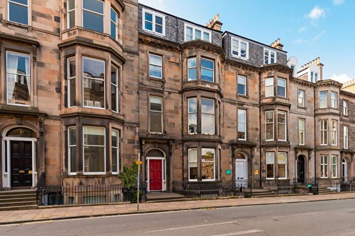 2 Bedroom Flat For Sale In (Fr) Palmerston Place, West End, Edinburgh, EH12