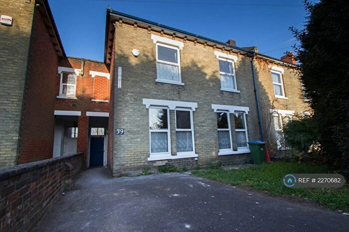 7 Bedroom Semi-Detached House To Rent In Westridge Road, Southampton, SO17