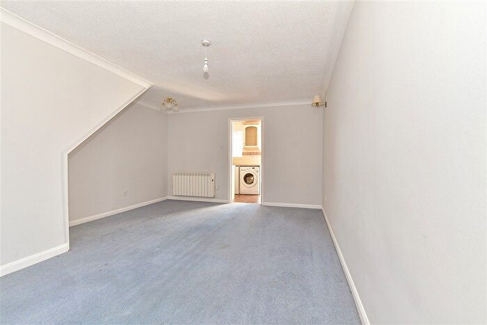 2 Bedroom Terraced House For Sale In Maidstone Road, Paddock Wood, Kent, TN12
