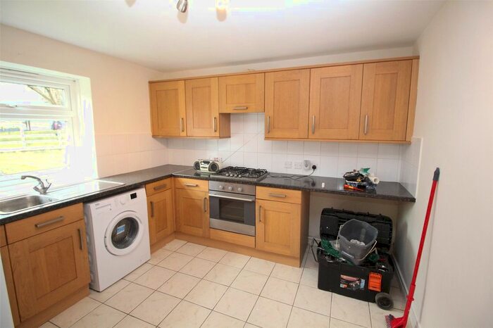 2 Bedroom Flat To Rent In Melville House, Longmore Avenue, New Barnet EN5