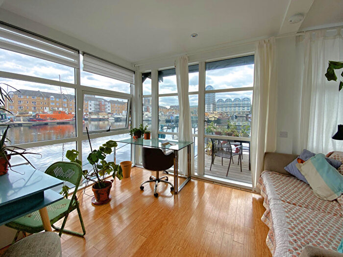 3 Bedroom House Boat For Sale In Empress, South Dock Marina, Rope Street, Southwark, London, SE16