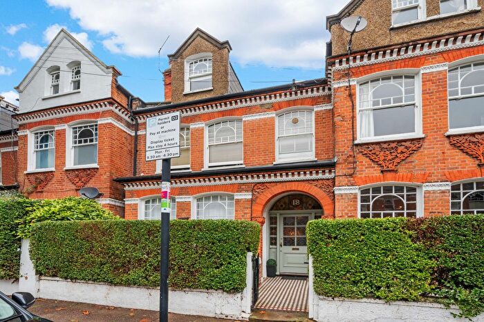 1 Bedroom Flat To Rent In Crockerton Road, London, SW17