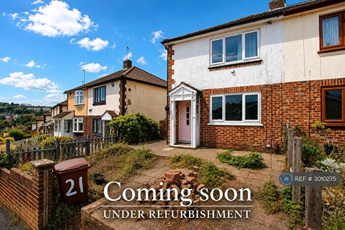 2 Bedroom Semi Detached House To Rent In Mill Lane, Chatham, ME5